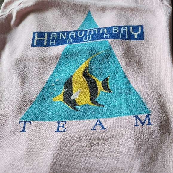 Vintage 90s Hawaii Hanauma Bay Employee pink crewneck sweater hipster skater - Picture 2 of 6
